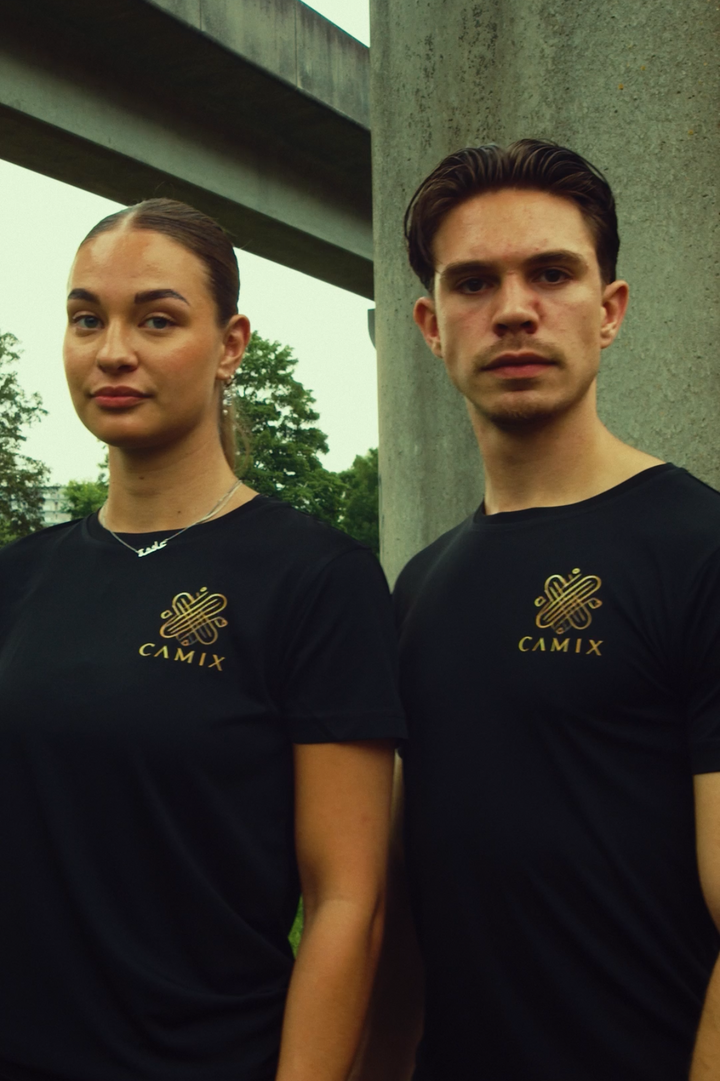 CAMIX Essential T-Shirt