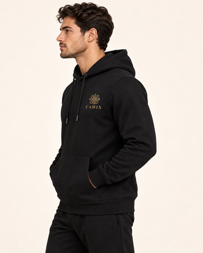 CAMIX hoodie — zijaanzicht op model, digitale productvisual