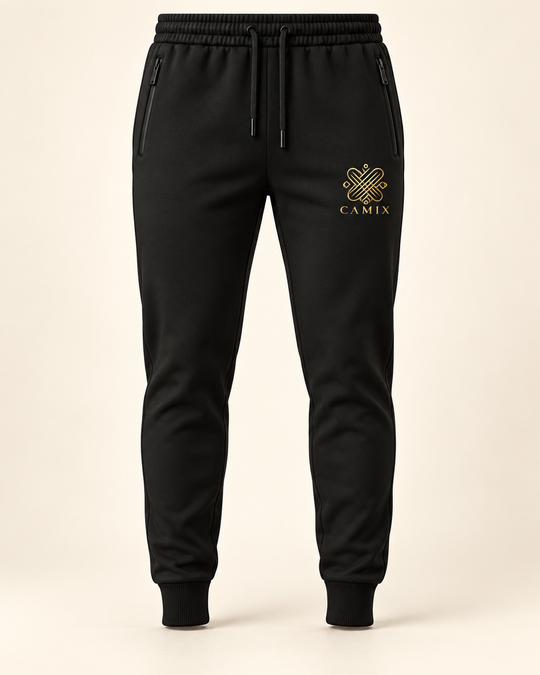 CAMIX jogger — zwarte uitvoering met gouden logo, digitale productvisual